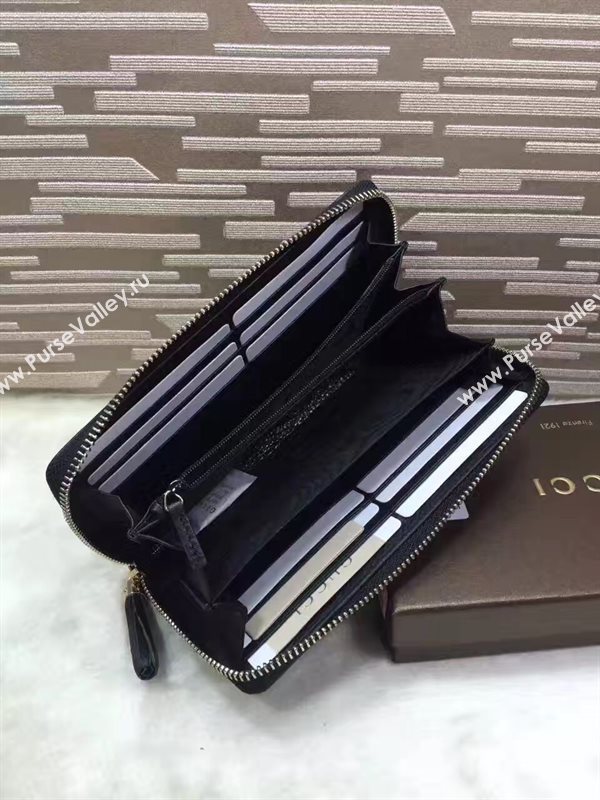 Gucci stud zipper wallet black bag 6484