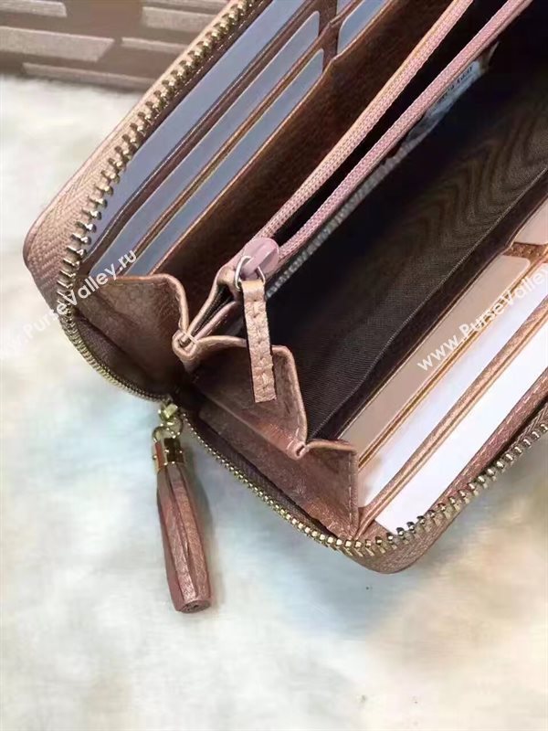 Gucci soho zipper wallet gold bag 6492