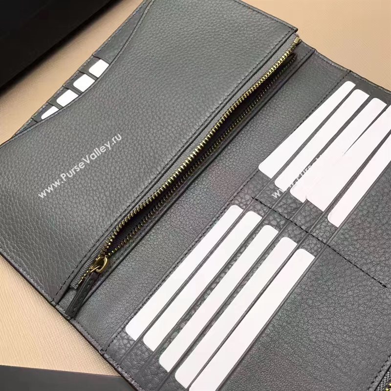 Gucci large pink wallet bag 6587