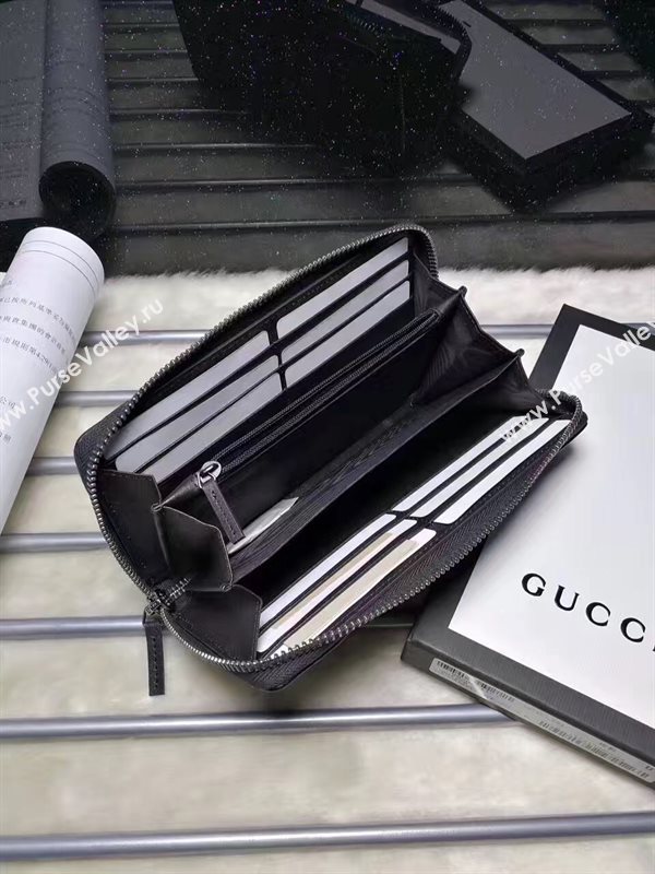 Gucci black GG wallet zipper bag 6599