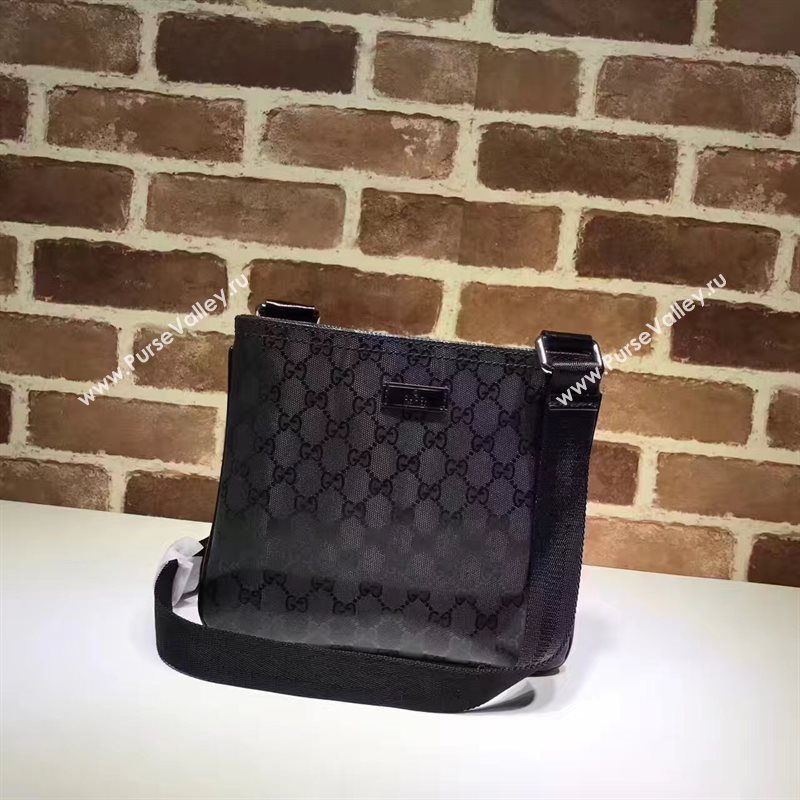 Gucci small black GG shoulder canvas bag 6532