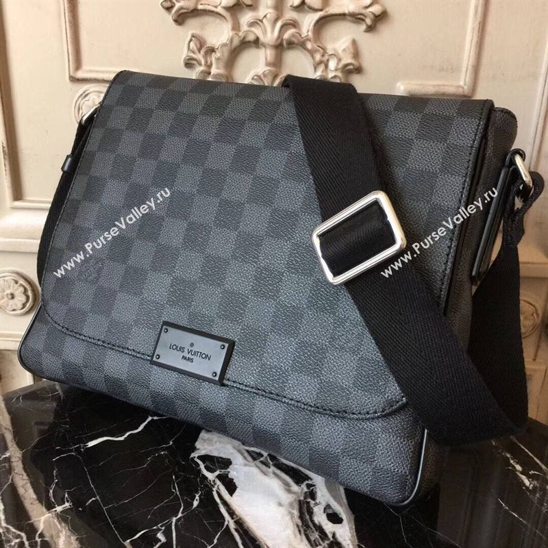 Men LV Louis Vuitton District Small Messenger Bag N41260 Damier Handbag Gray 6641