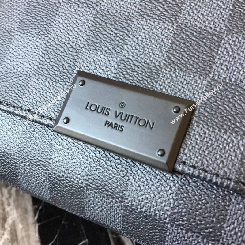 Men LV Louis Vuitton District Small Messenger Bag N41260 Damier Handbag Gray 6641