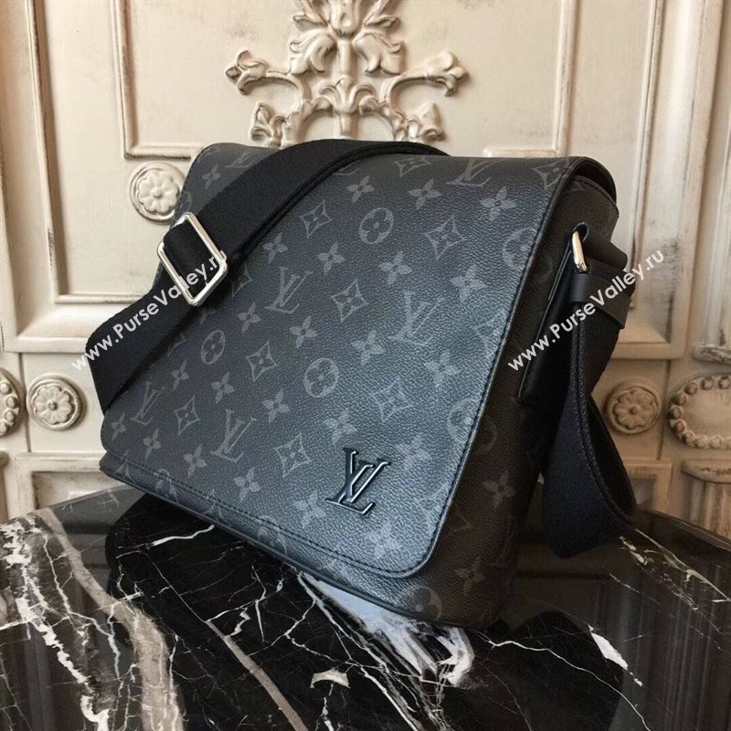Men LV Louis Vuitton Monogram District Small Messenger Bag M44000 Handbag Gray 6642