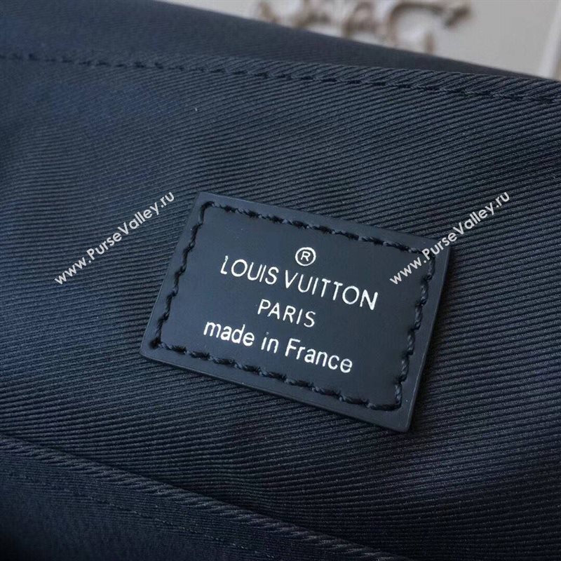 Men LV Louis Vuitton Monogram District Medium Messenger Bag M44001 Handbag Gray 6643