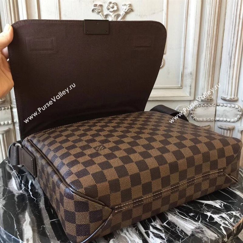 Men LV Louis Vuitton District Medium Messenger Bag N41212 Damier Handbag Coffee 6647