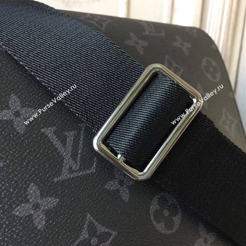 Men LV Louis Vuitton Monogram Large Explorer Messenger Bag M40539 Handbag Gray 6649