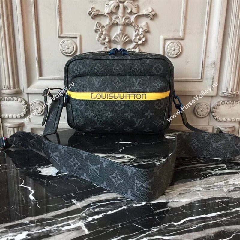 LV Men Louis Vuitton Monogram Zipper Shoulder Bag M42632 Messenger Handbag Black 6656