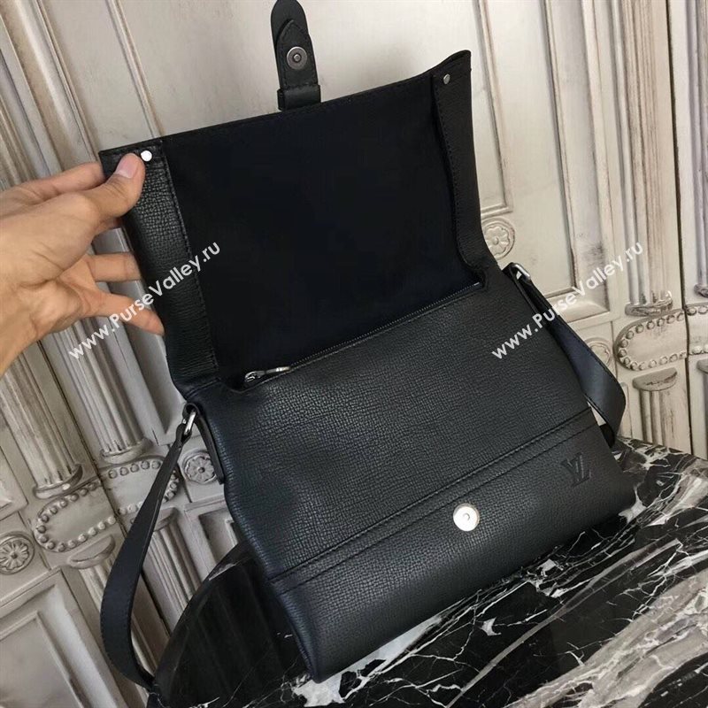 LV Men Louis Vuitton M54963 Canyon Messenger Bag Real Leather Handbag Black 6660