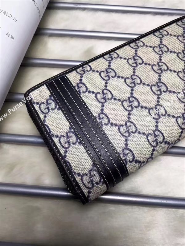 Gucci gray GG wallet zipper bag 6600