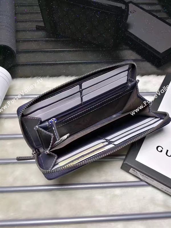 Gucci gray GG wallet zipper bag 6600