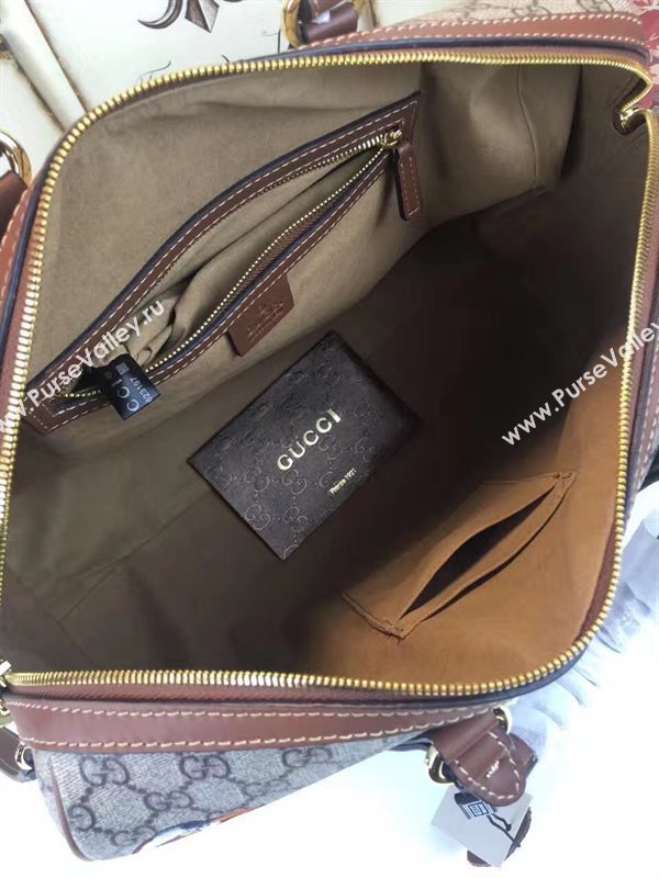 Gucci medium boston gray tan with bag 6615