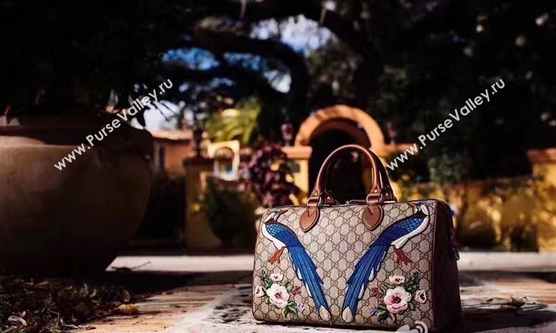 Gucci medium boston gray tan with bag 6615