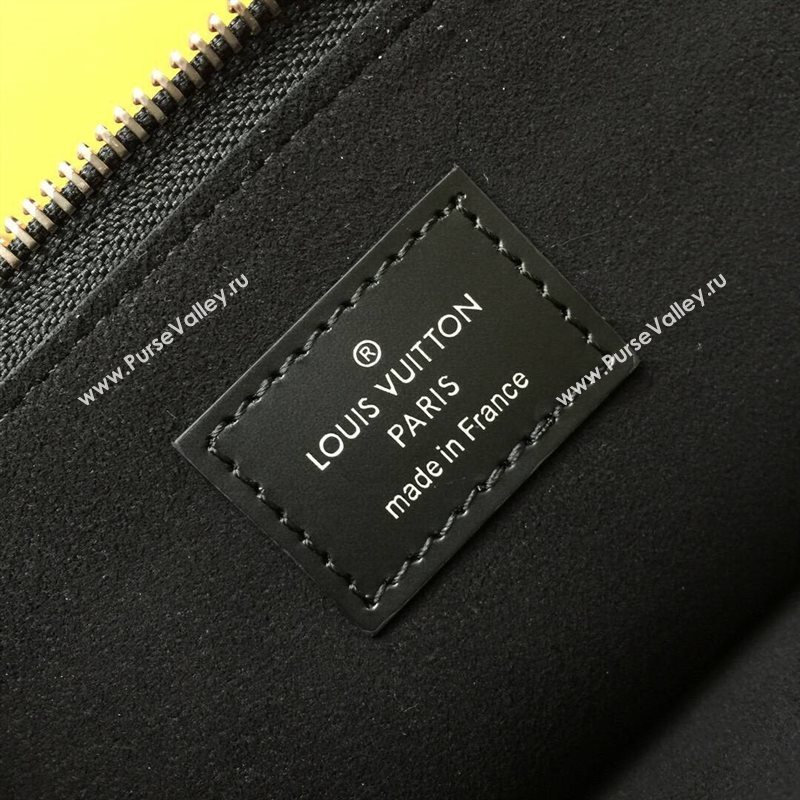 LV Louis Vuitton M62092 Twist Pochette Essential V Clutch Handbag Epi Leather Bag Green 6636