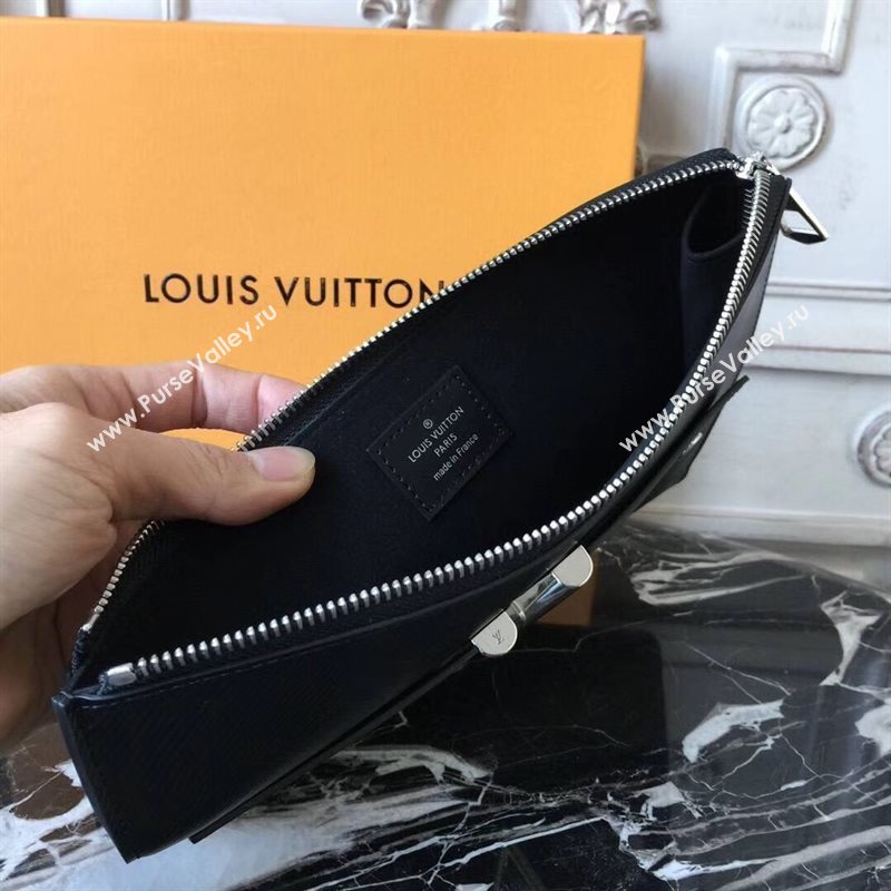 LV Louis Vuitton Twist Pochette Essential V Clutch Handbag M62092 Epi Leather Bag Black 6637