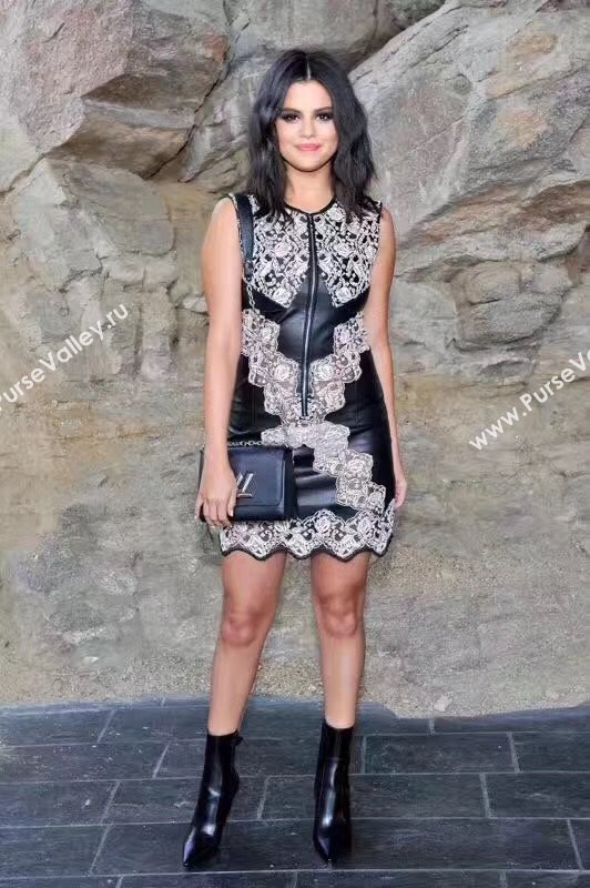 M50282 LV Louis Vuitton Twist MM Chain Bag Epi Leather Handbag Black 6743