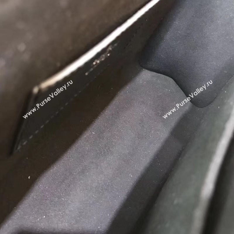 M50282 LV Louis Vuitton Twist MM Chain Bag Epi Leather Handbag Black 6743