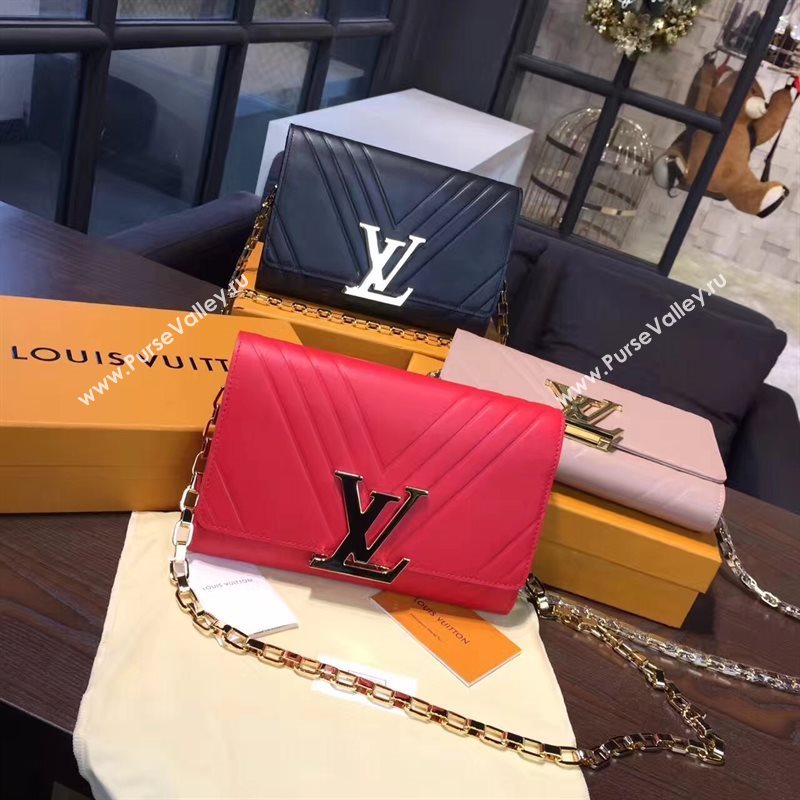 LV Louis Vuitton Chain Louise Handbag Real Leather Shoulder Bag Red M54113 6782