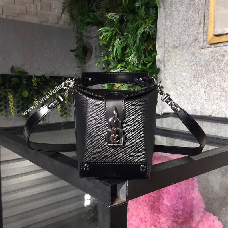 M56038 LV Louis Vuitton Bento Box Shoulder Bag Epi Leather Handbag Black 6709