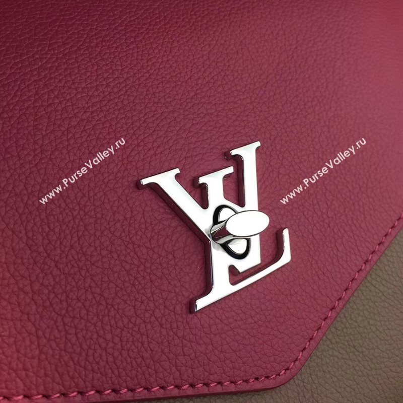 M54997 LV Louis Vuitton My Lockme Bag Twist Real leather Handbag Rose 6722