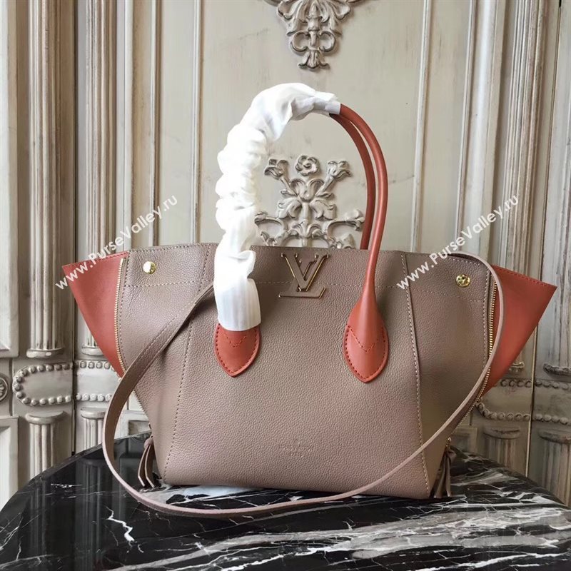 M54841 LV Louis Vuitton Freedom Tote Bag Zipper Real leather Handbag Apricot 6730