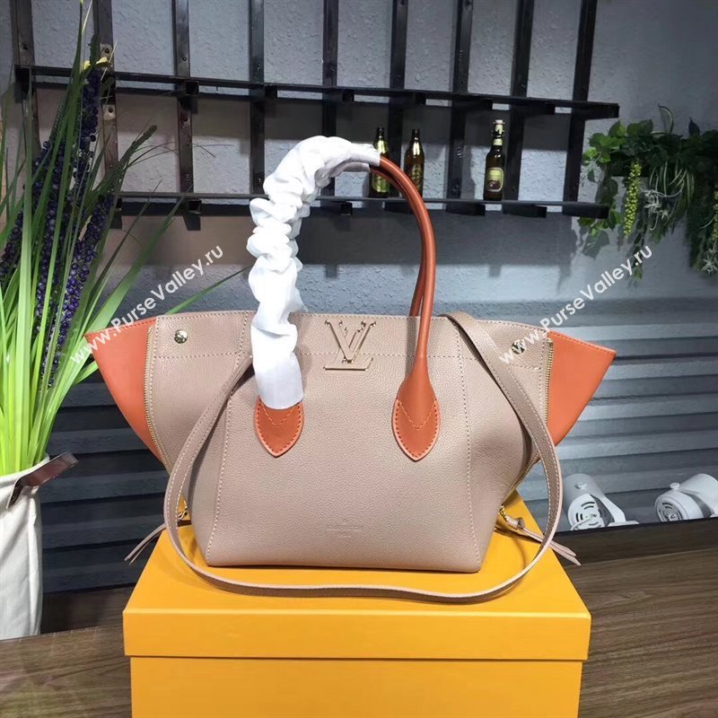 M54841 LV Louis Vuitton Freedom Tote Bag Zipper Real leather Handbag Apricot 6730