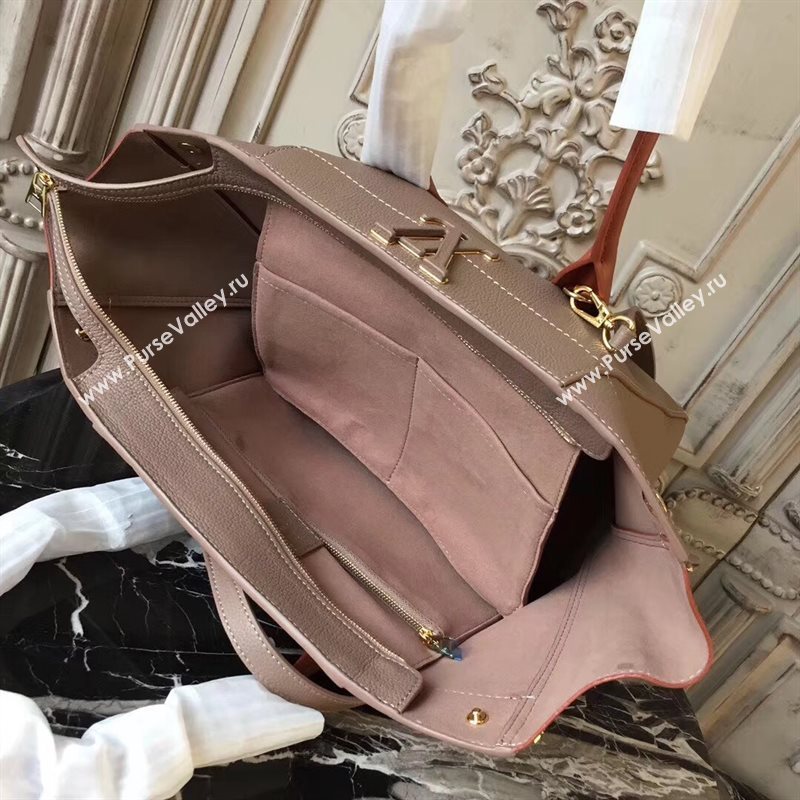 M54841 LV Louis Vuitton Freedom Tote Bag Zipper Real leather Handbag Apricot 6730