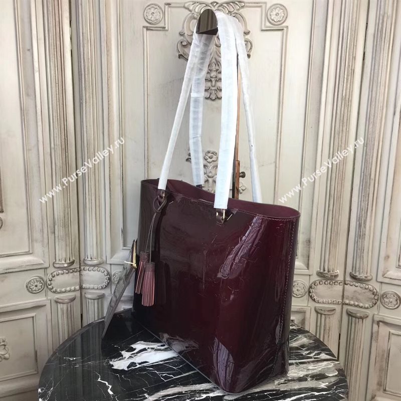 LV Louis Vuitton Long Beach MM Handbag Monogram Patent Leather Bag M90475 Wine 6871