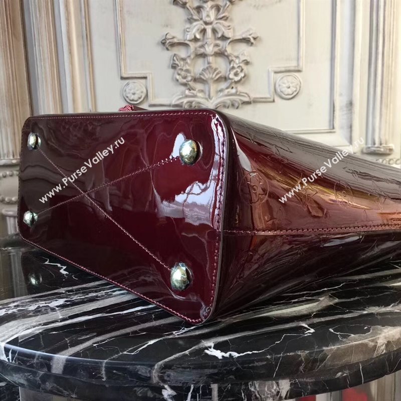 LV Louis Vuitton Long Beach MM Handbag Monogram Patent Leather Bag M90475 Wine 6871