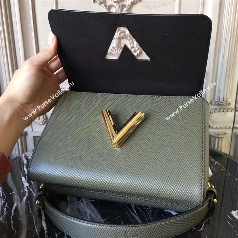 M43497 LV Louis Vuitton Twist MM Handbag Monogram Kabuki Shoulder Bag Brown 6897