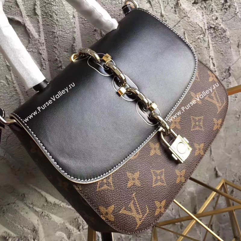 LV Louis Vuitton Chain-it Bag Monogram Leather PM Handbag Black M44115 6812