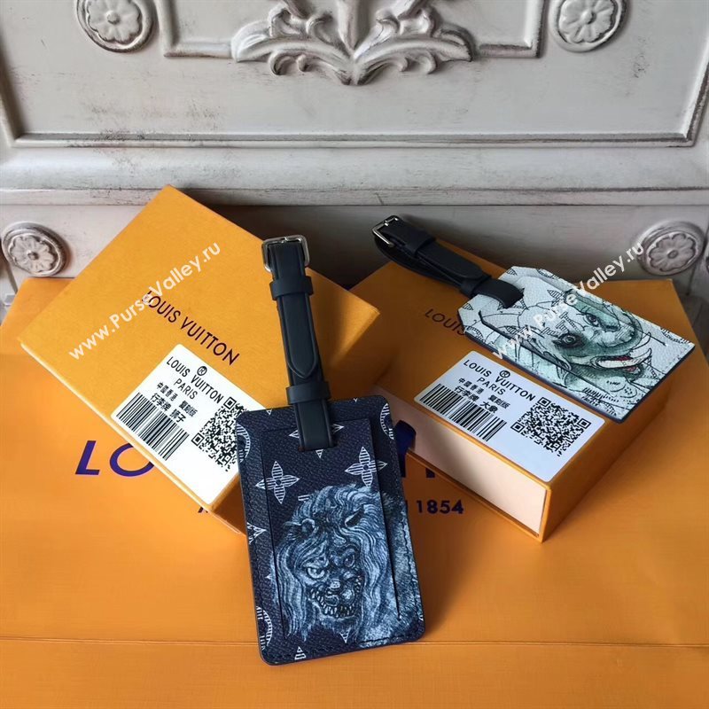 LV Louis Vuitton Monogram Lion Luggage Tag Gray 6927
