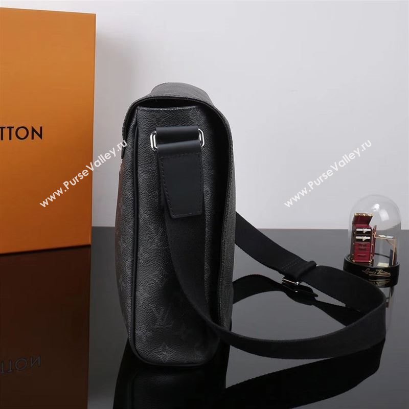 LV Louis Vuitton M44001 Messenger MM Explorer Bag Monogram Handbag