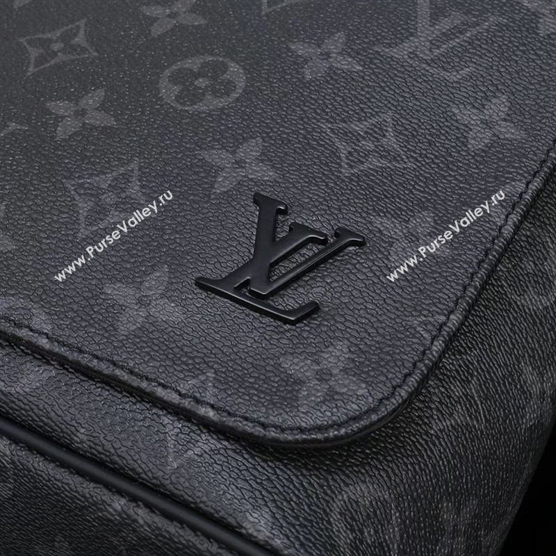 LV Louis Vuitton M44001 Messenger MM Explorer Bag Monogram Handbag