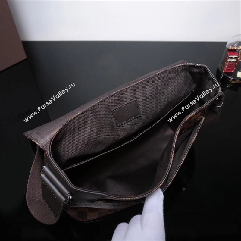 LV Louis Vuitton M41031 District Medium HandBag Damier Graphite Bag