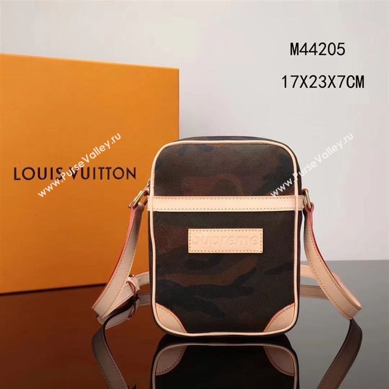 LV Louis Vuitton Supreme Bag M44205 Monogram Chest Pack Handbag