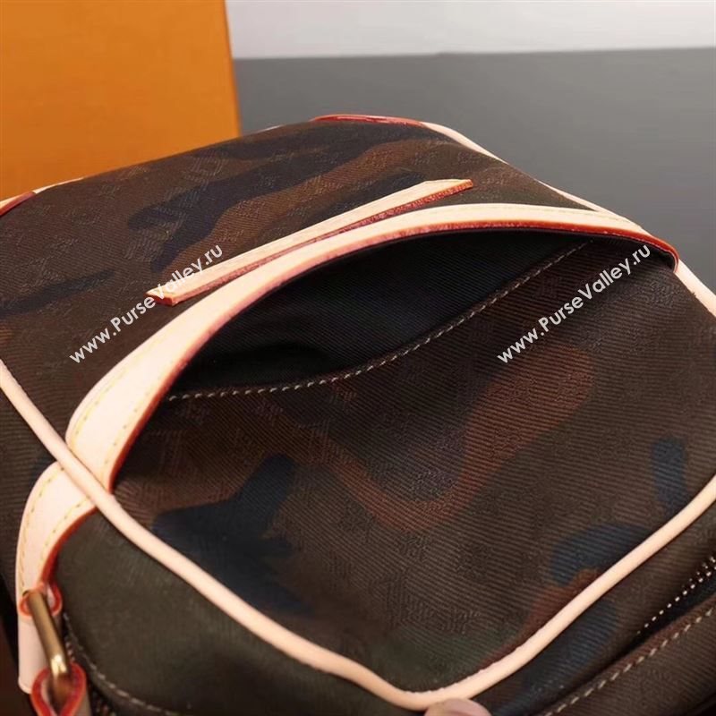 LV Louis Vuitton Supreme Bag M44205 Monogram Chest Pack Handbag
