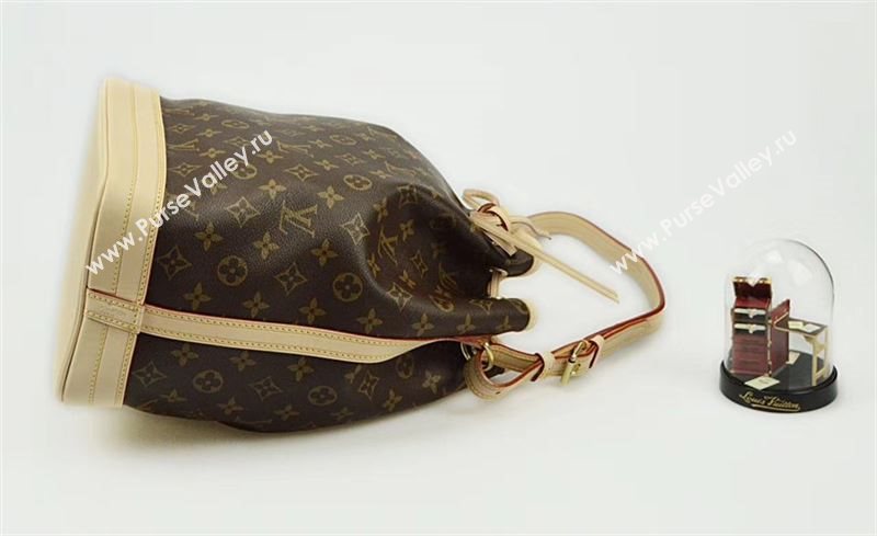 LV Louis Vuitton Noe Bag M42224 Monogram Shoulder Handbag