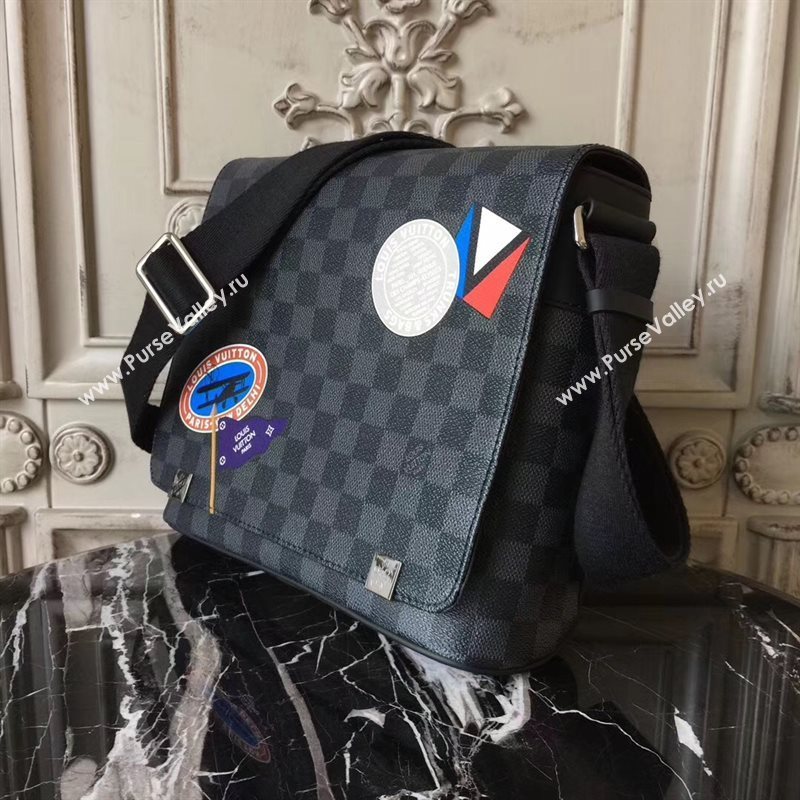 Louis Vuitton Men LV League District PM Bag Damier Handbag N41054 7034