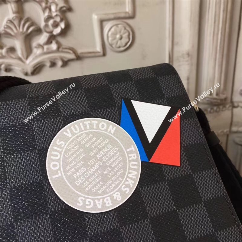 Louis Vuitton Men LV League District PM Bag Damier Handbag N41054 7034