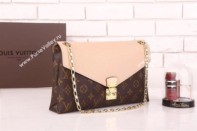 LV Louis Vuitton Pallas Chain Handbag M50069 Monogram Leather Bag Beige