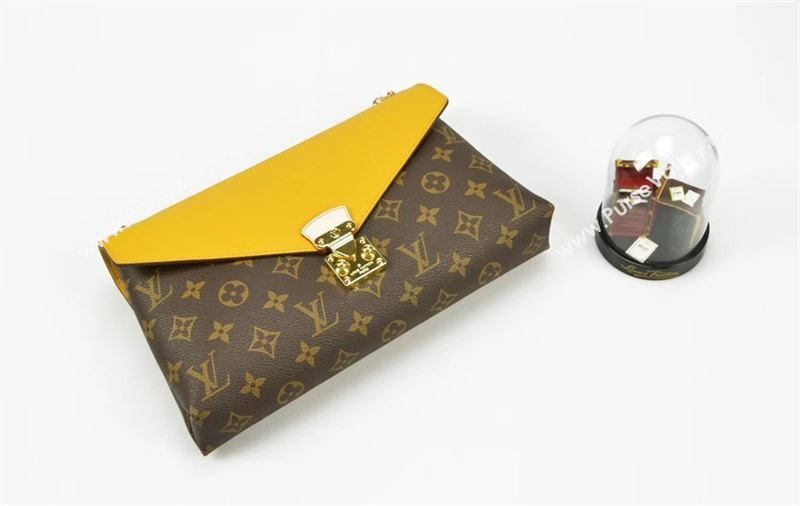 LV Louis Vuitton Pallas Chain Handbag M41246 Monogram Leather Bag Yellow