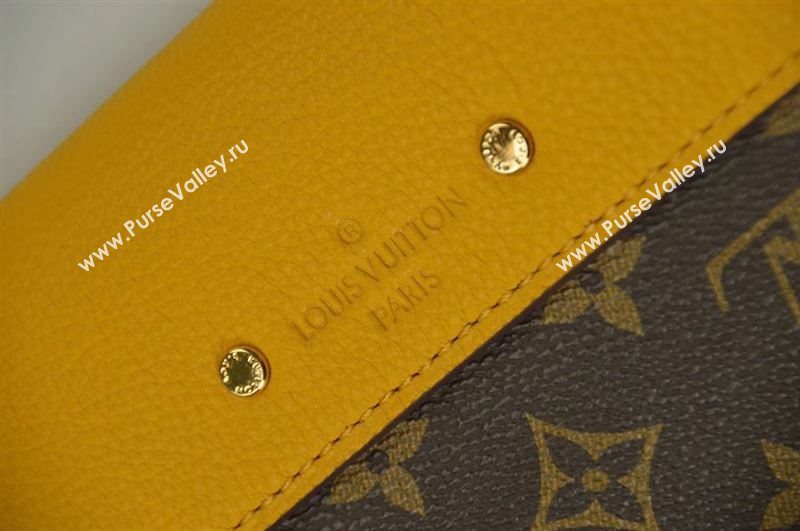 LV Louis Vuitton Pallas Chain Handbag M41246 Monogram Leather Bag Yellow