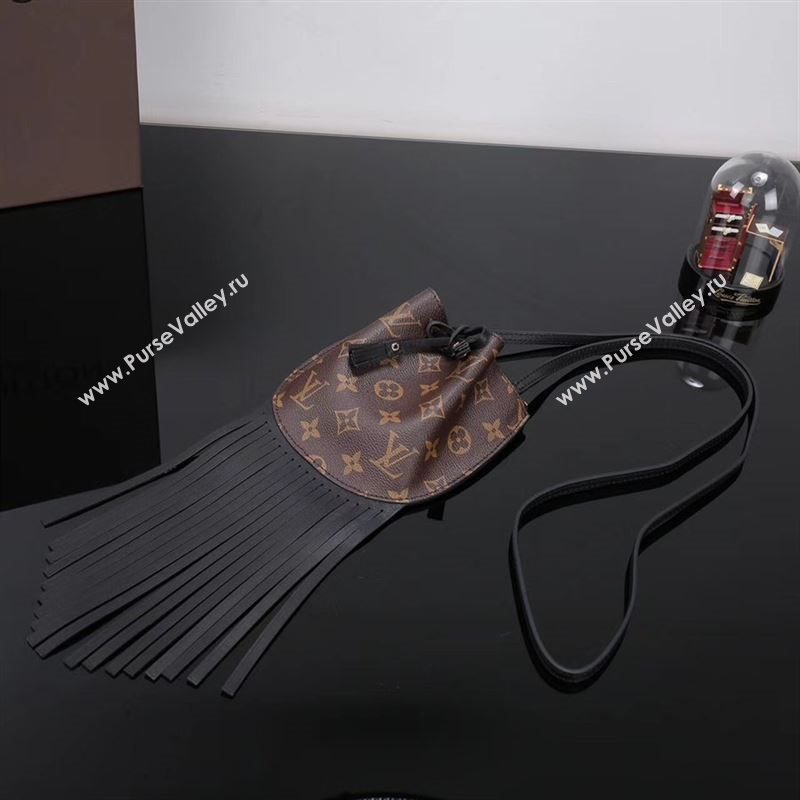 LV Louis Vuitton M67802 Noe Tassel Shoulder Bag Monogram Leather Handbag Black