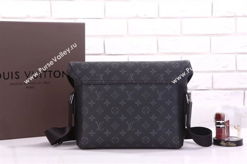 Men LV Louis Vuitton M40511 Voyager Messenger Bag Monogram Handbag Gray