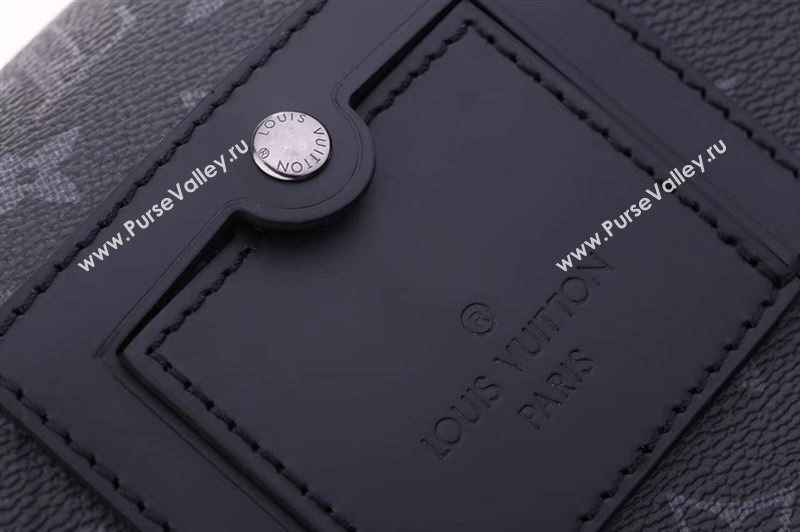 Men LV Louis Vuitton M40511 Voyager Messenger Bag Monogram Handbag Gray