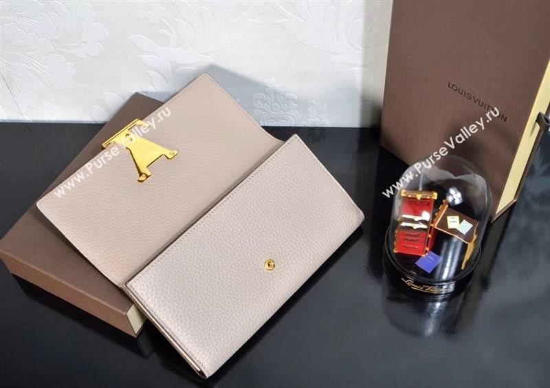 LV Louis Vuitton M61249 Capucines Wallet Clutch Bag Leather Handbag Beige