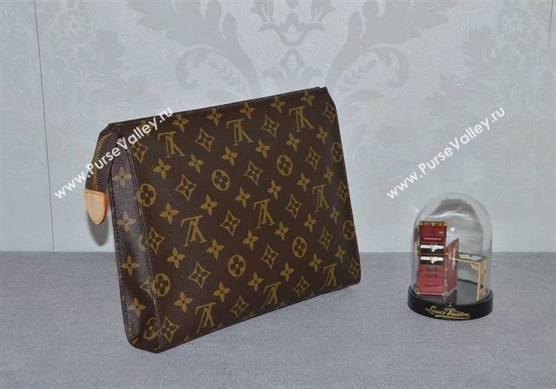 LV Louis Vuitton Monogram Clutch Handbag M47542 Toiletry Bag Brown