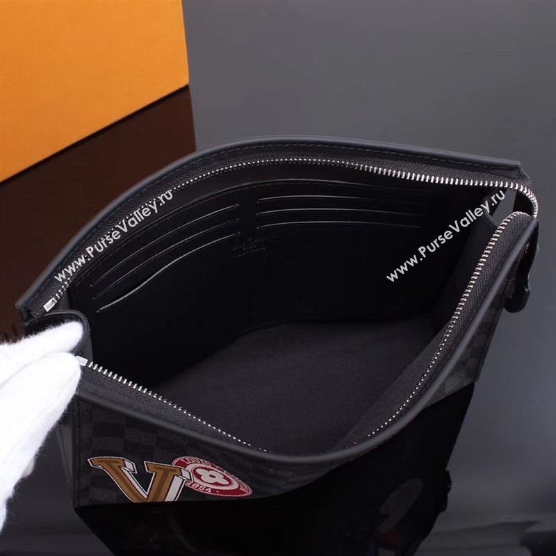 Men LV Louis Vuitton N64442 Pochette Voyage Clutch Handbag Damier League Bag Gray