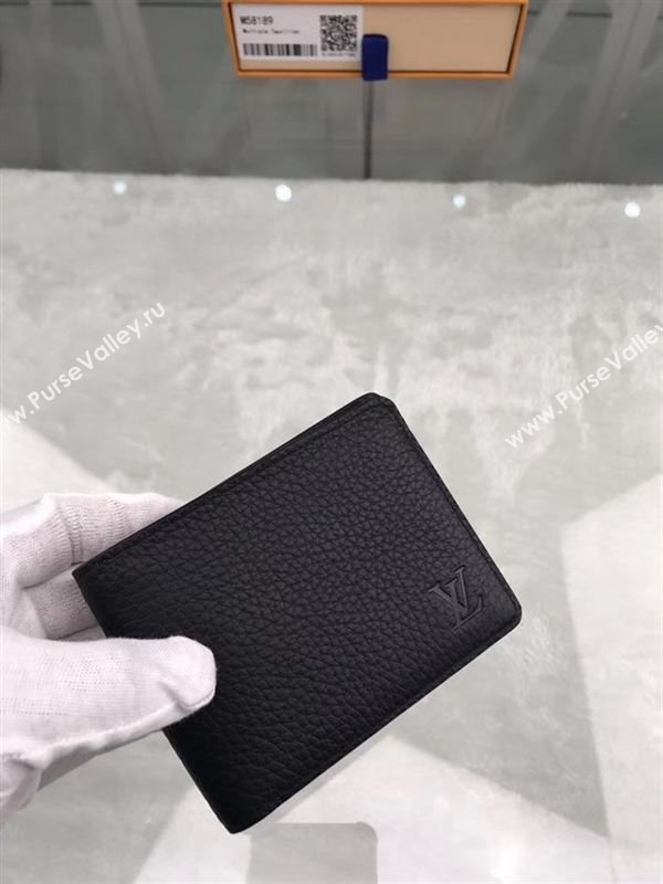 replica Louis Vuitton LV Multiple Wallet Taurillon Leather Purse Bag Black M58189